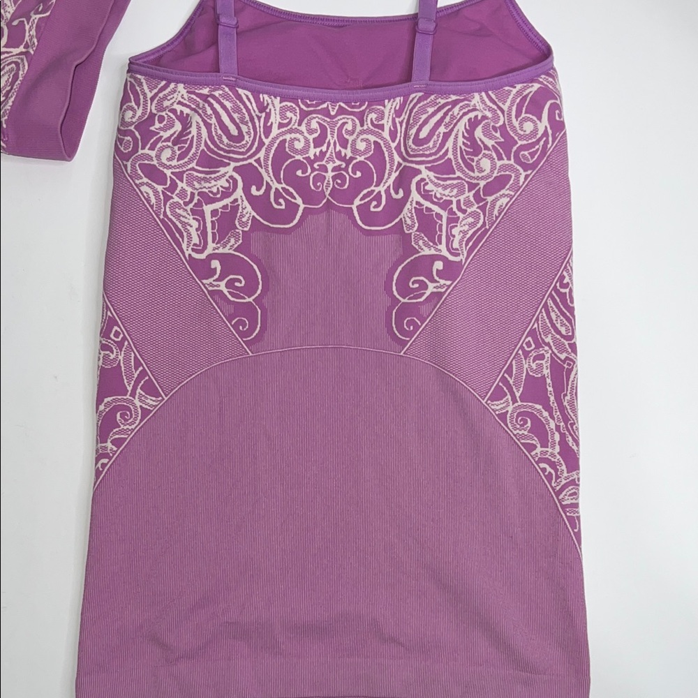 Women’s Athleta Set - Picture 5 of 11